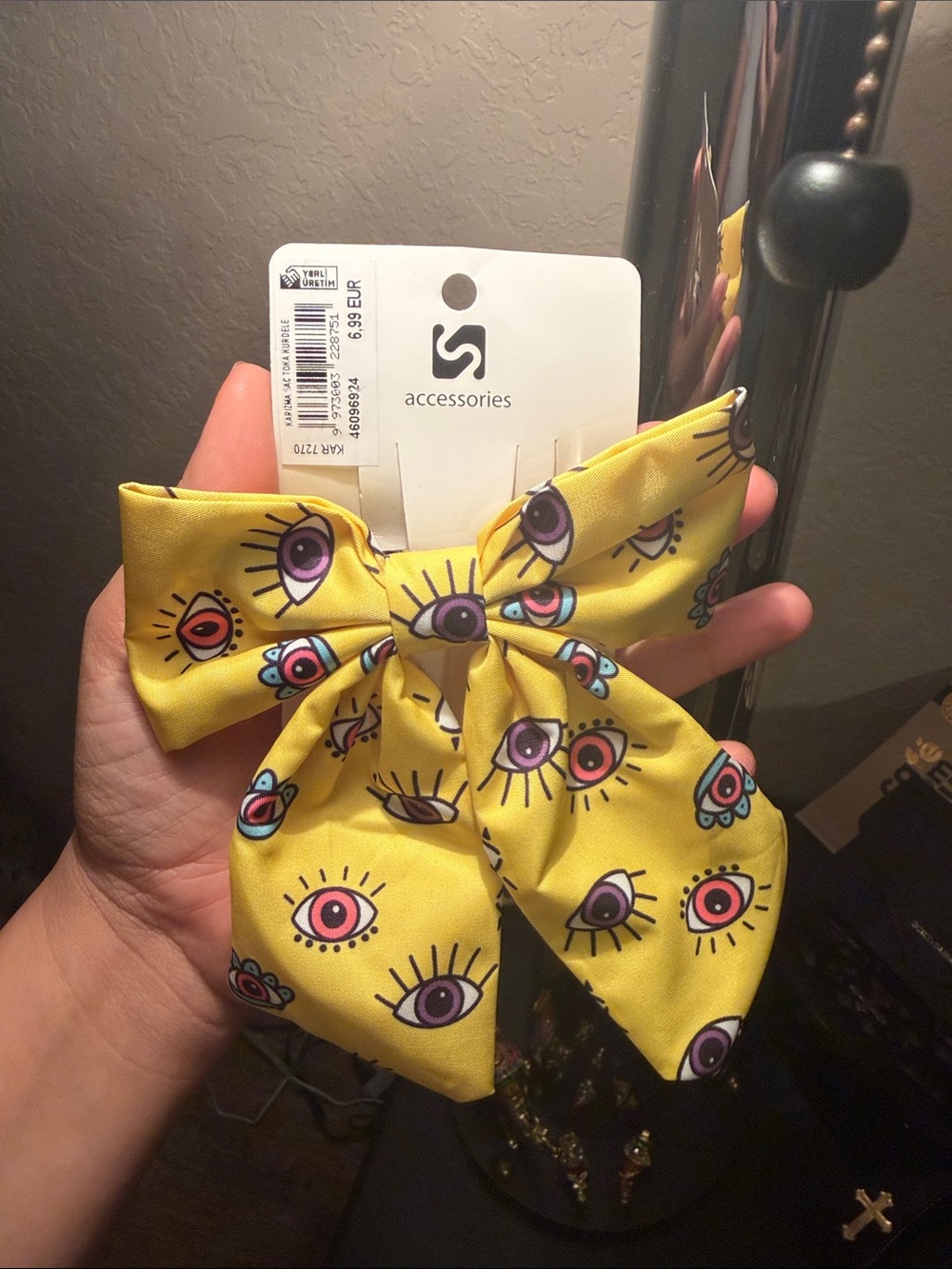 BOW CLIP NWT